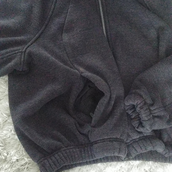 Lululemon Velour Jogger Set - Picture 3 of 6